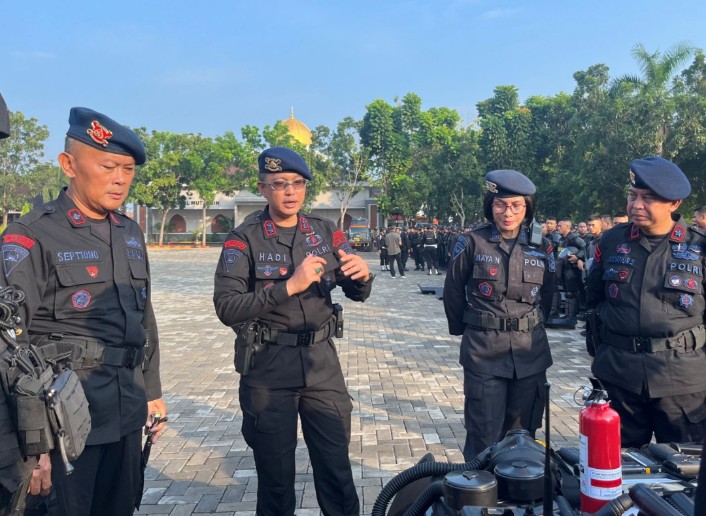 Wadansat Brimob Polda Banten Pimpin Apel Gelar Pasukan