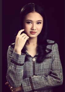 RHANA HAURA Pukau Pengunjung Thamrin 10 Food & Creative Park Jakarta