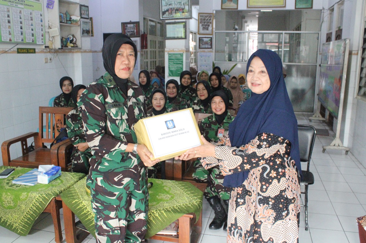 Peduli Sesama, Wara Lanud Adi Soemarmo Adakan Bakti Sosial