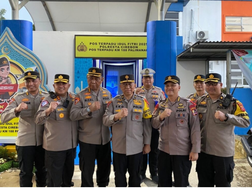 Wakapolresta Cirebon Dampingi Tim Supervisi Ops Ketupat Lodaya 2025 - Stamaops Polri di Pos Terpadu KM 188 Palimanan