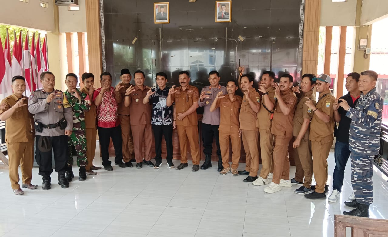 Playangan Sukses Tangani Bangli, Wabup Agus Kurniawan Tanam Pohon untuk Cegah Banjir