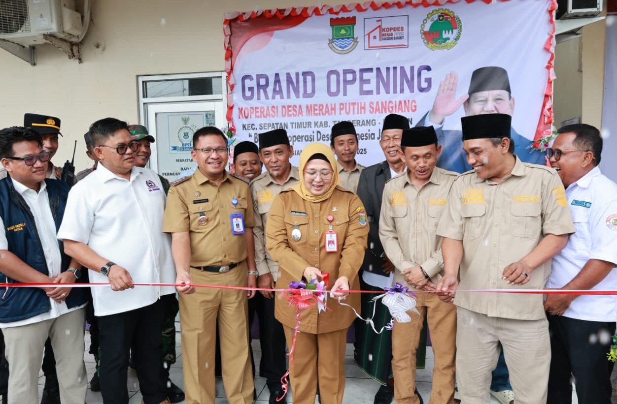 Wabup Tangerang Intan Resmikan  Koperasi Desa Merah Putih Sangiang Sepatan Timur