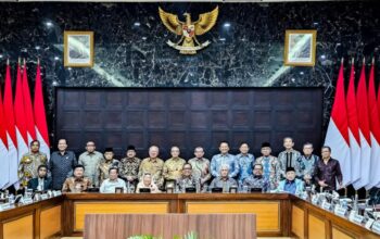 Hadiri Rapat Pleno Perdana Wantimpres RI, Bamsoet: Rencanakan Enam Komisi Bidang Hadapi Tantangan Strategis Indonesia