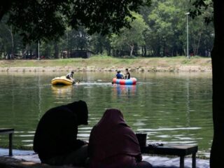 Danau Puspemkab Tangerang, Destinasi Wisata Santai dan Murah Meriah di Tigaraksa